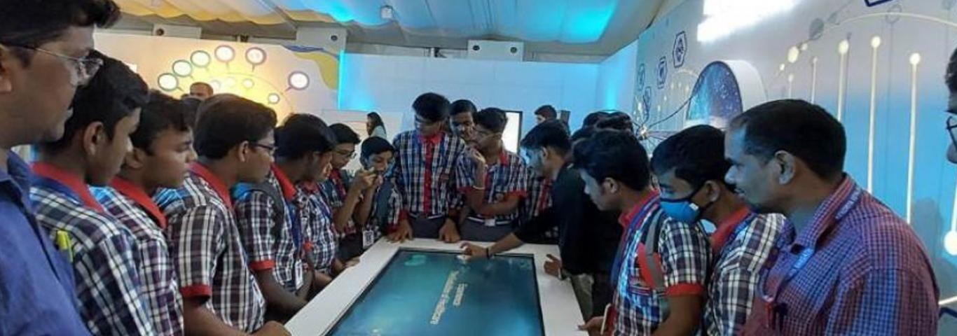 KV STUDENTS WITNESSED AN EXHIBITION ON THE THEME 'FUTURE OF WORK' ORGANIZED BY THE MINISTRY OF EDUCATION DURING 3RD EDUCATION WORKING GROUP MEETING OF G-20 COUNTRIES IN BHUBANESWAR.